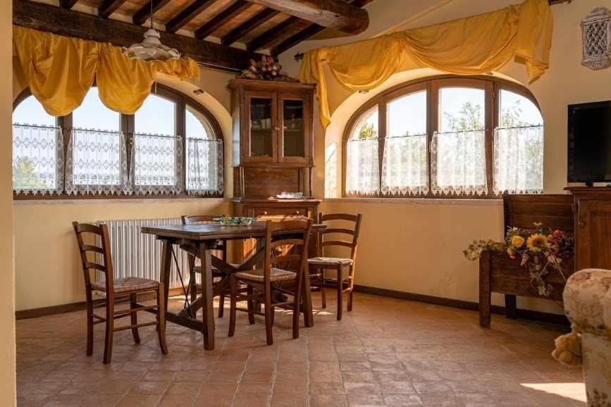 אפרטהוטל טודי Residenza Collefiorito חדר תמונה